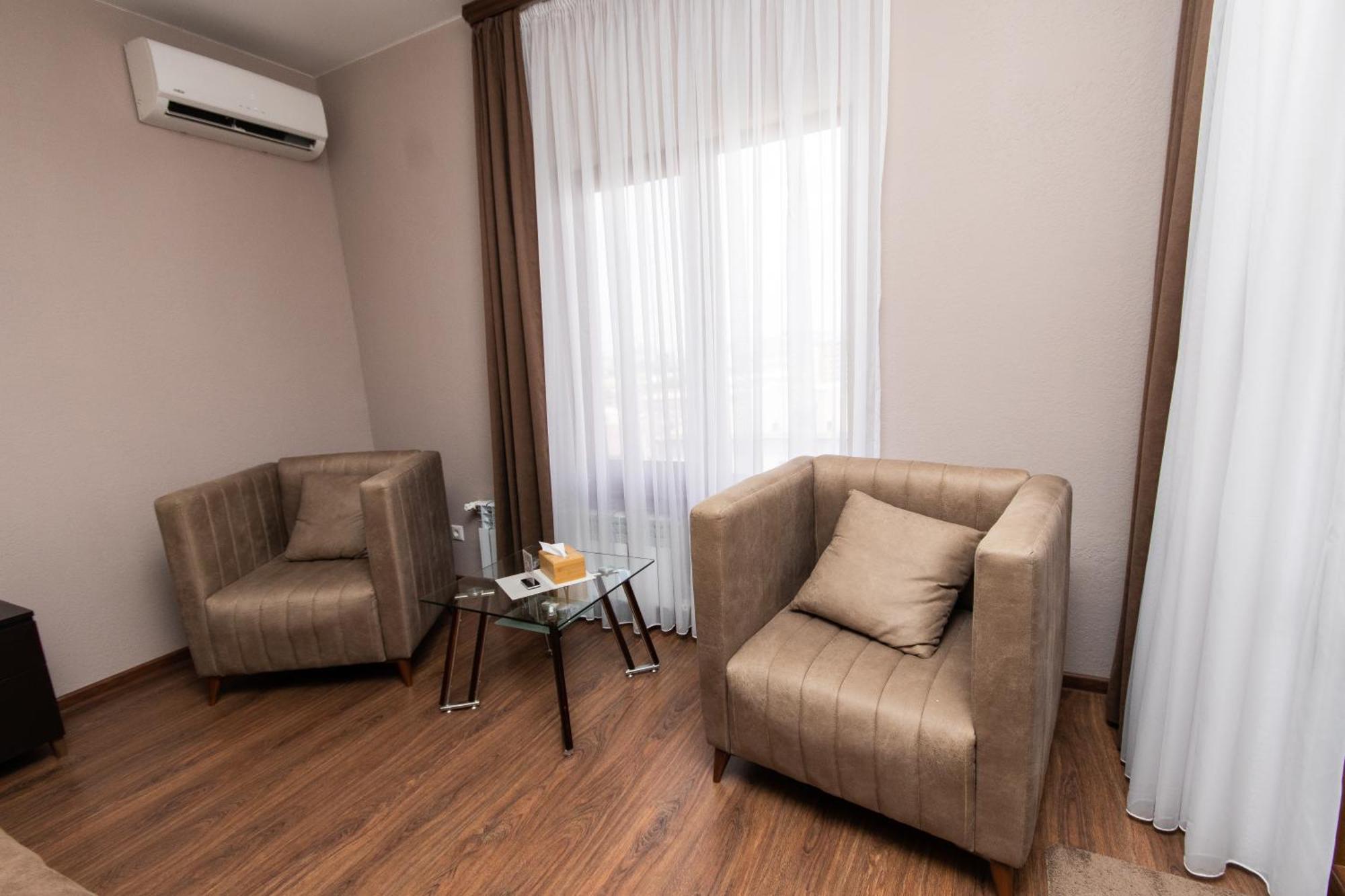 Hillside Guest House Erivan Dış mekan fotoğraf
