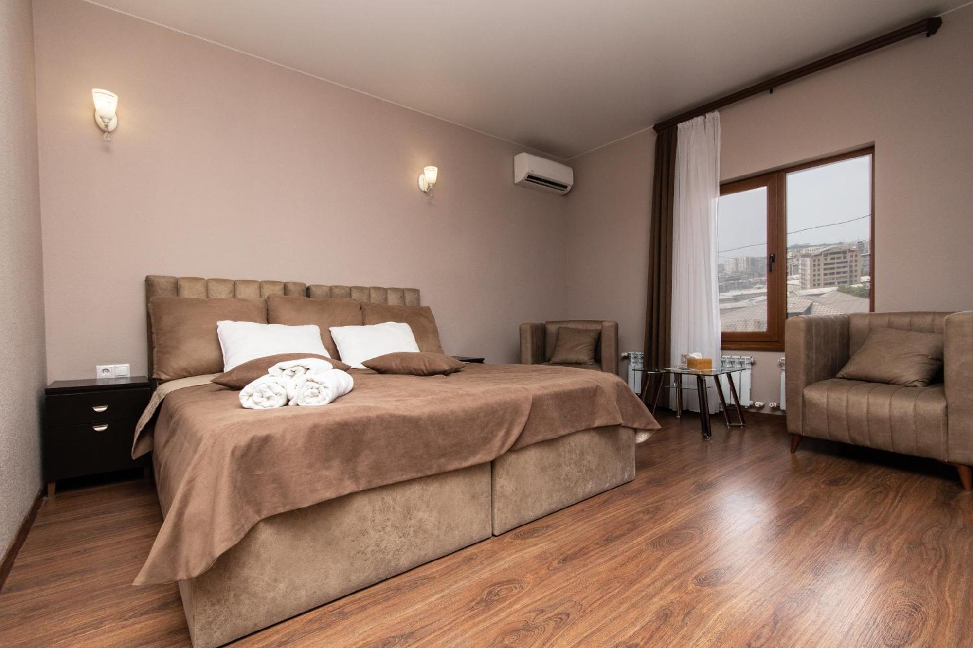 Hillside Guest House Erivan Dış mekan fotoğraf